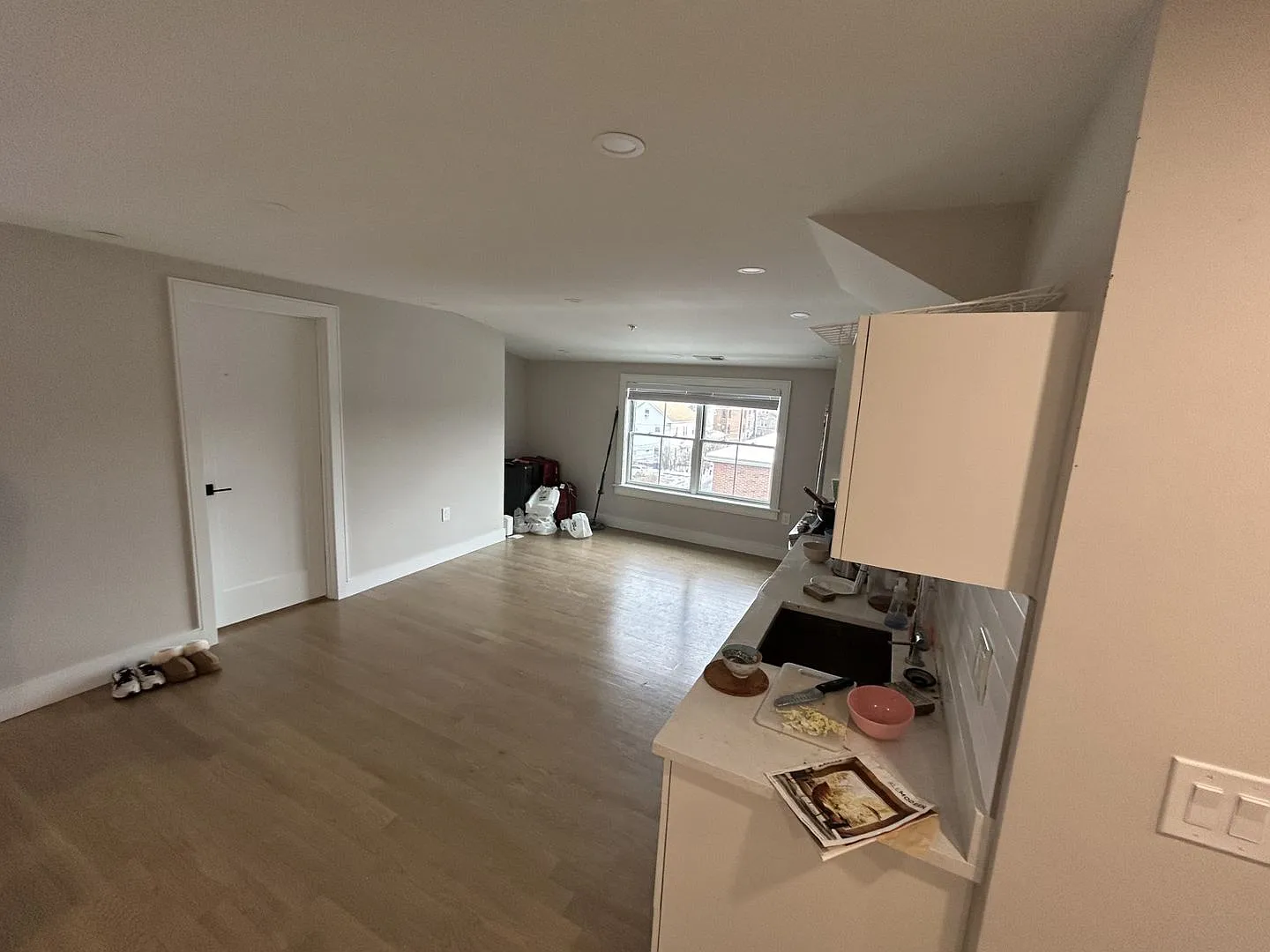 Discover the ridiculous renovations including a 'metal-object in the... — Photo 2