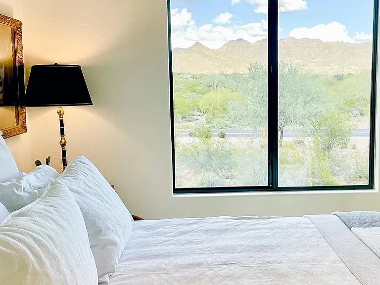 Guest suite with VIEWS