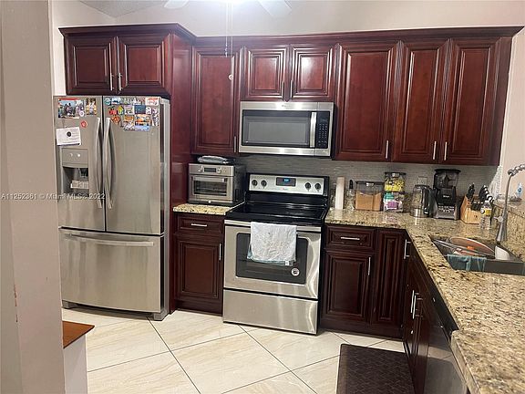5th image of 9239 NW 61st St #9239