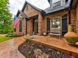 9513 S Foxmor Dr, Oklahoma City, OK 73165