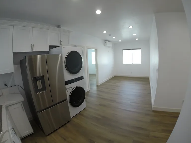4904 Coke Ave #1 — Photo 6