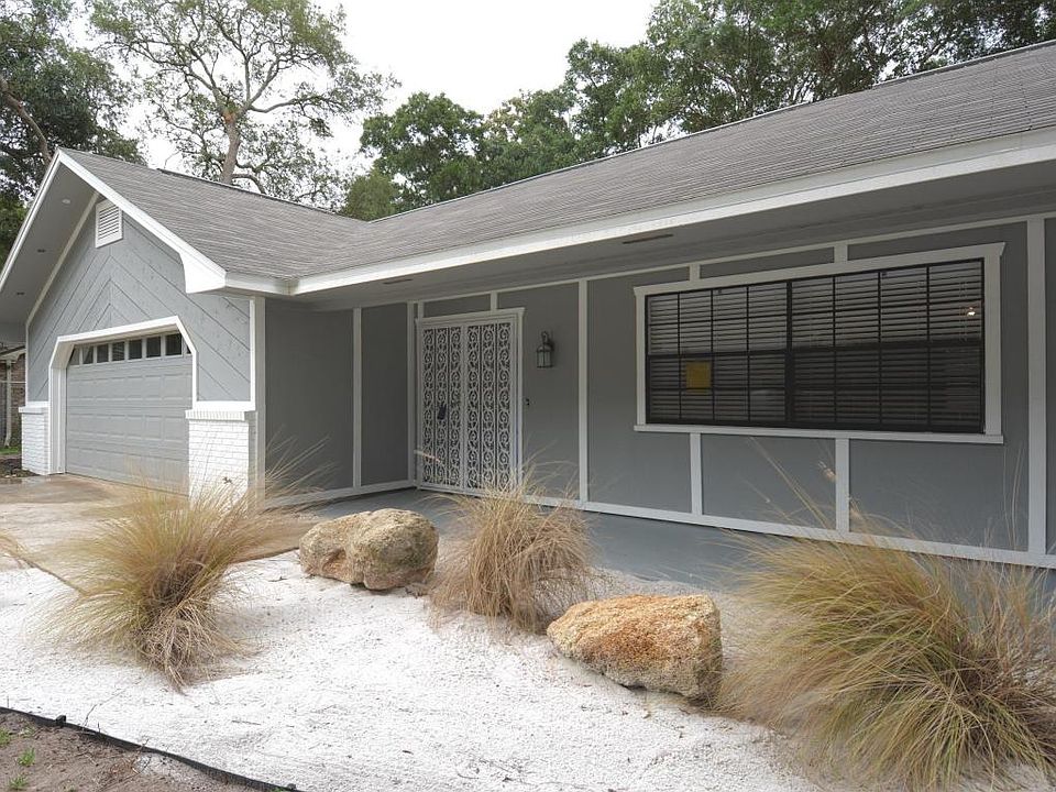 1st image of 1315 Overbrook Dr