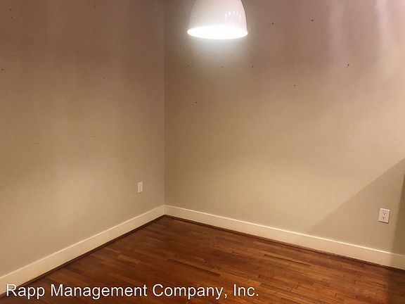 5th image of 621 Moody Ave Unit 201