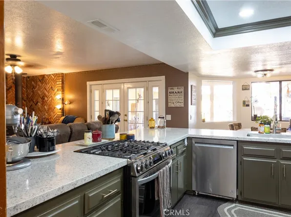 15078 Cactus St, Hesperia, CA 92345