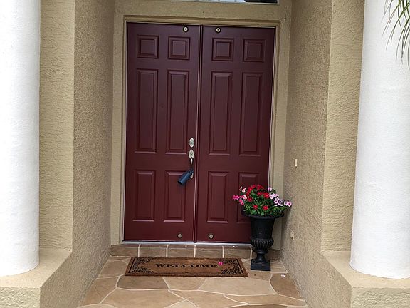 5th image of 10511 Brentford Dr