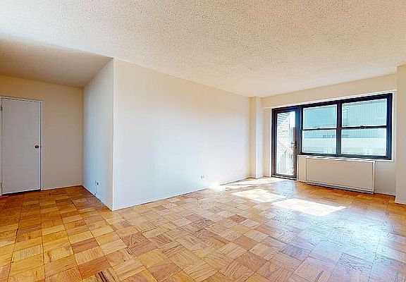 5th image of 178 E 80th St APT 22A
