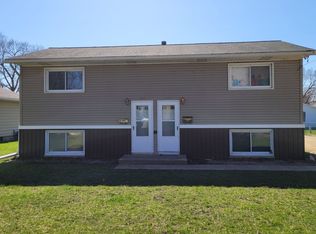505 7th Ave, Camanche, IA
