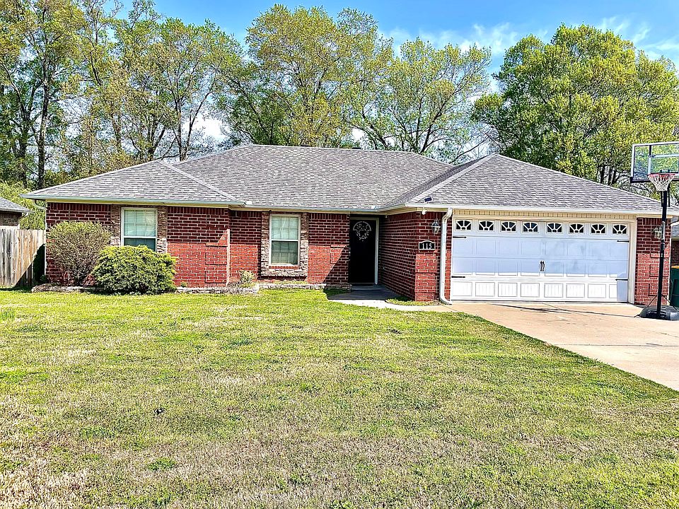 1st image of 115 Ashbrook Ln
