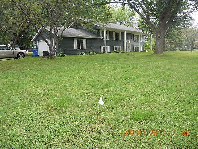 1st image of 16105 5th Ave N