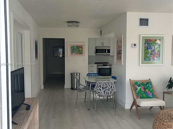 2nd image of 2936 SW 23rd St