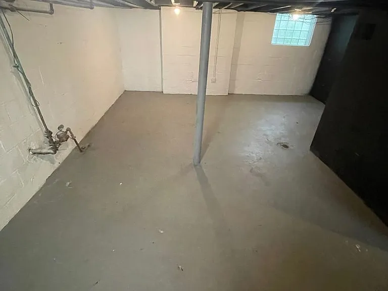 2696 Pasadena St — Photo 14