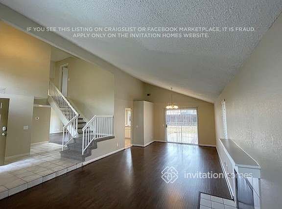 3rd image of 25601 Bay Ave