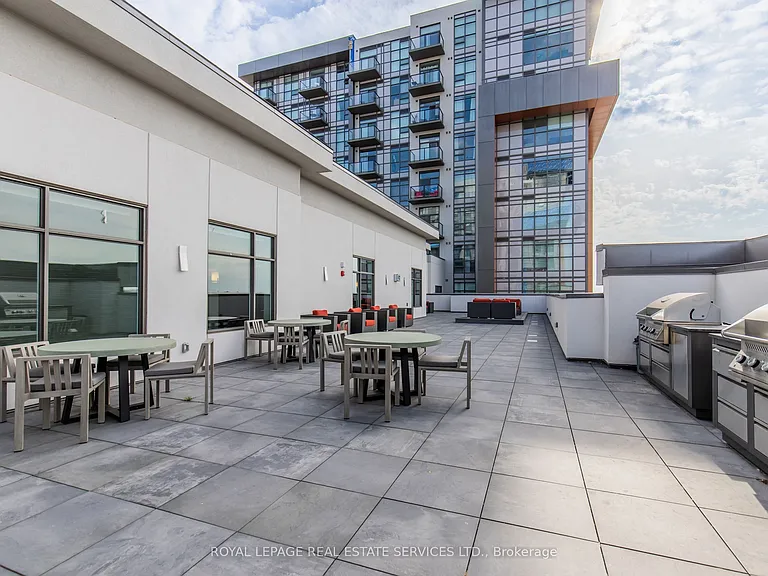 460 Dundas St E #221 — Photo 22