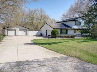 W285S3480 Snow Goose Trl, Waukesha, WI 53189