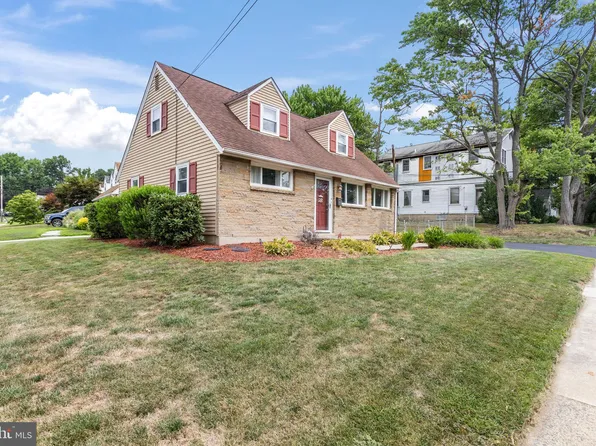 2505 Franklin Ave, Secane, PA 19018