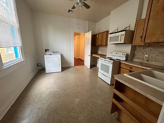 3rd image of 5446 Dauphine St
