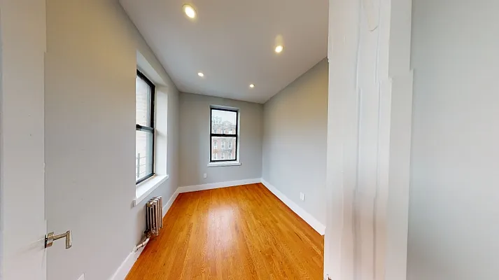 Rented by STREELTY | media 6