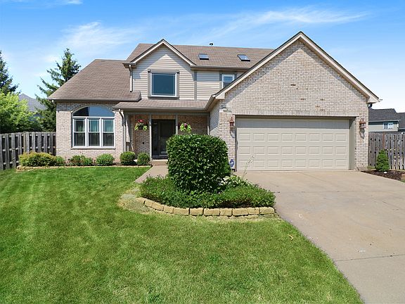 2nd image of 9 Rolling Hills Ct