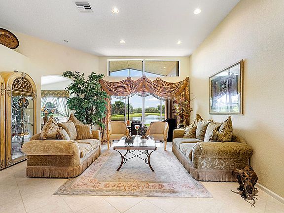 5th image of 11464 Ohanu Cir