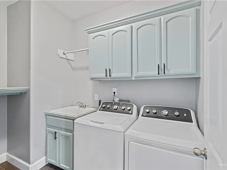 2510 May Ave — Photo 23