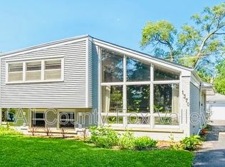 1370 Arbor Ave, Highland Park, IL 60035