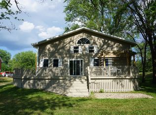 N2454 Rock River Rd, Fort Atkinson, WI 53538