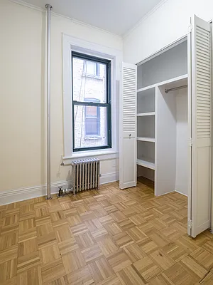 Rented by City Connections Realty | media 9