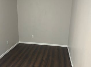 216 3rd St, Elizabethport, NJ 07206