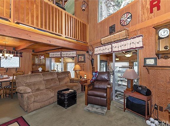 4th image of 31400 Firwood Dr