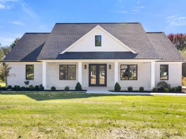 230 Peppers Mill Dr, Paducah, KY 42001