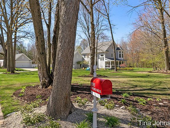 4th image of 9393 Towering Oaks Dr