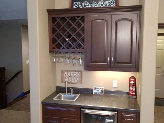 Wet bar