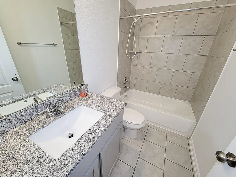 31351 Horseshoe Meadow Bend Ln — Photo 23