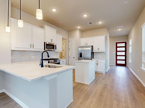 4th image of 217 Grayson Elm Pass