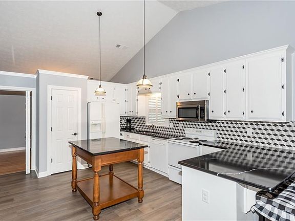 3rd image of 5354 Monarch Pine Ln