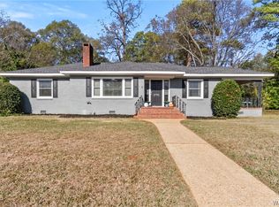 2702 Stone Hts, Northport, AL 35476