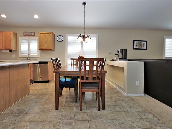5th image of 7510 S Cordelia Ave