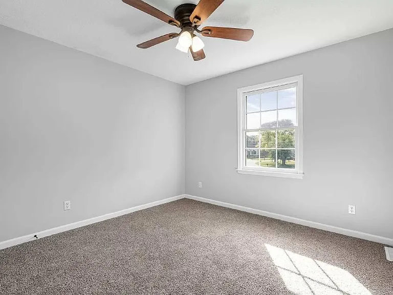 1200 Dandelion Ct — Photo 18