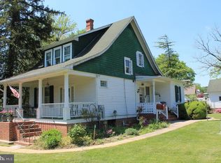 3742 Chain Bridge Rd, Fairfax, VA 22030