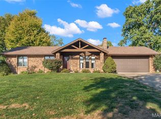 1115 E 1st St, Washington, MO 63090
