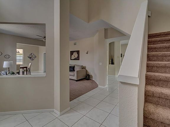 3rd image of 5539 Stallion Lake Dr