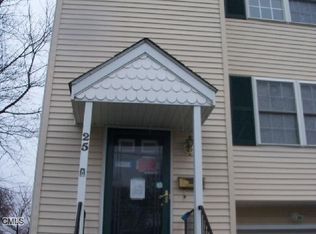 25 Saint Andrews St, Stratford, CT 06614