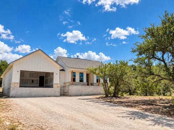 1181 Pinon Pass, Fischer, TX 78623