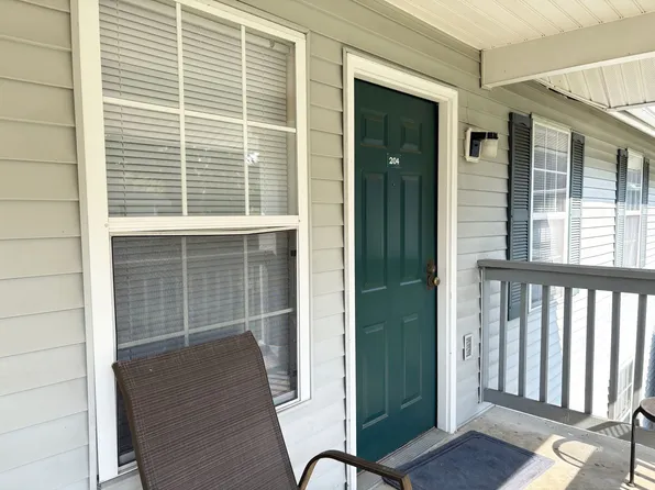 15 S Shafer St APT 204, Athens, OH 45701