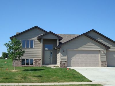 312 Art St NW, New Prague, MN, 56071