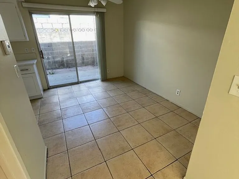 530 S I St #2 — Photo 5