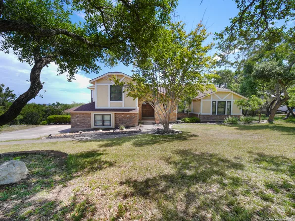 27010 TRILL HILL, San Antonio, TX 78260