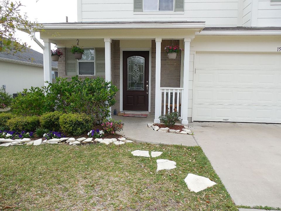 2nd image of 15218 Faircrest Dr