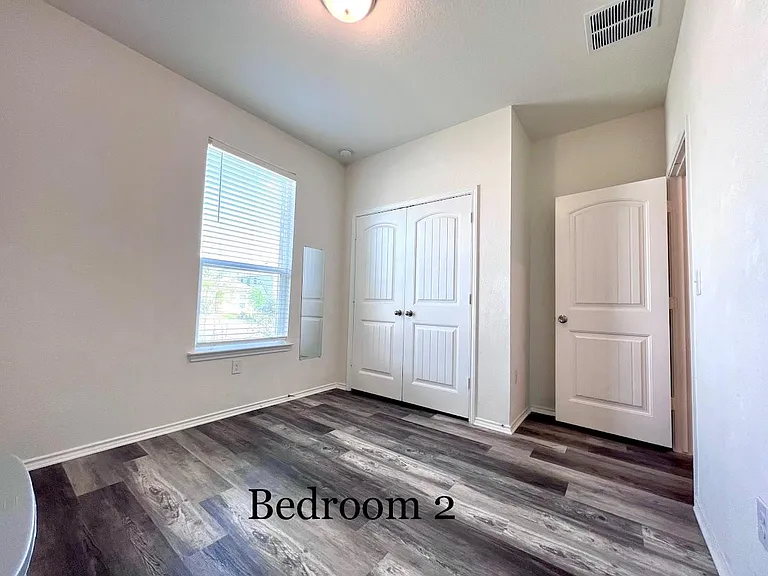 7900 Crystalbrook W — Photo 7