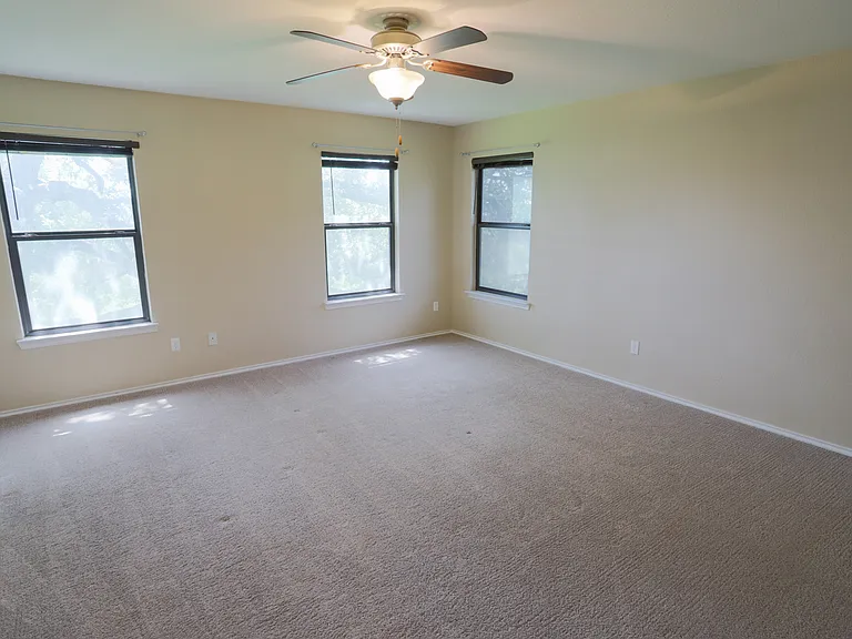 729 Green Pasture Dr — Photo 18